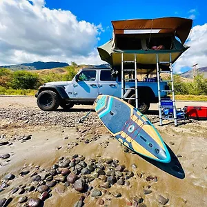 explore-the-magic-of-maui-and-camp-around-the-island.hotelsinhawaii.org/